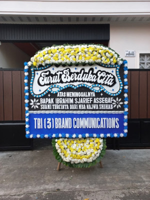 Papan Bunga Duka di Beoga